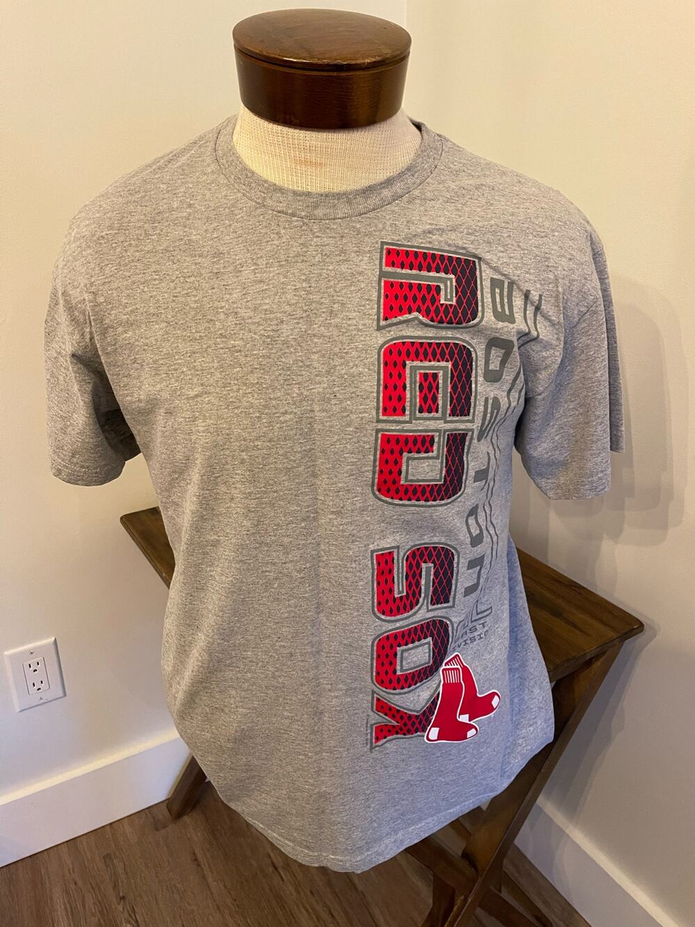 Red Sox MLB Short Sleeve Shirt Size Large